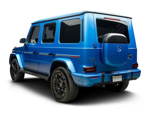Used 2025 Mercedes-Benz G 580 w/ EQ Technology image 3