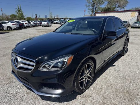 Used 2014 Mercedes-Benz E 350 4MATIC Sedan image 4