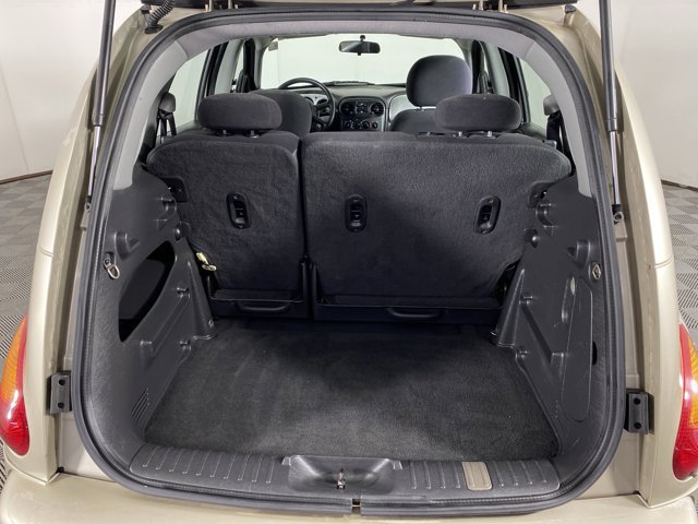 Used 2005 Chrysler PT Cruiser FWD image 24