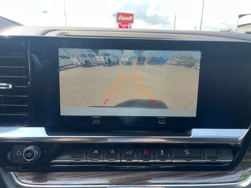Used 2024 Chevrolet Silverado 1500 RST w/ Z71 Off-Road Package AWD/4WD image 23