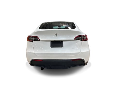 Certified 2023 Tesla Model Y Long Range AWD/4WD image 5