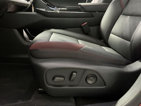 New 2026 Chevrolet Equinox RS w/ Safety and Technology Package FWD image 15