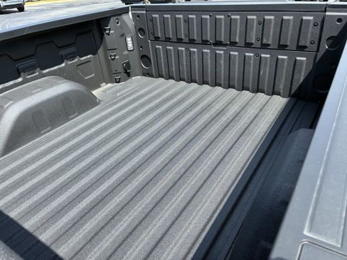 Used 2026 Chevrolet Silverado 1500 RST w/ RST All Star Premium Package AWD/4WD image 13