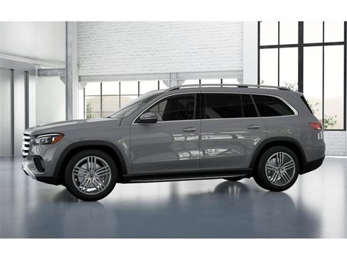 New 2026 Mercedes-Benz GLS 450 4MATIC image 36