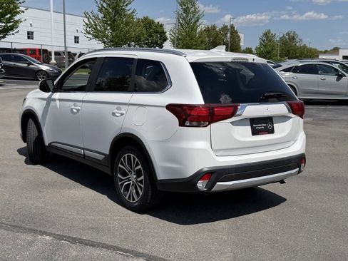 Used 2017 Mitsubishi Outlander SEL FWD image 7
