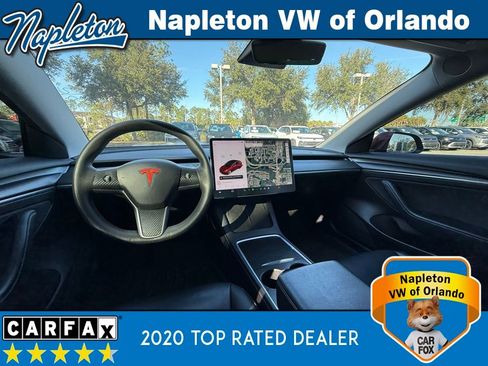 Used 2021 Tesla Model 3 Standard Range image 19