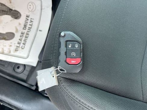 Used 2020 Jeep Wrangler Unlimited Sport S AWD/4WD image 33