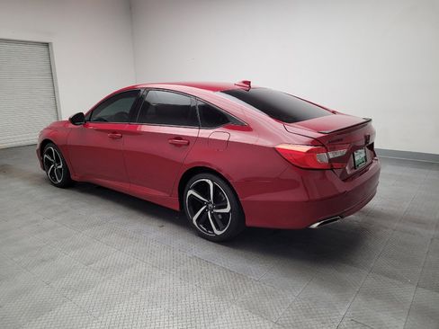 Used 2018 Honda Accord Sport image 3