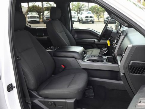 Used 2019 Ford F150 XLT image 41