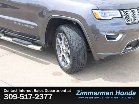 Used 2020 Jeep Grand Cherokee Overland AWD/4WD image 20