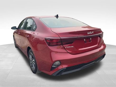 Used 2023 Kia Forte LXS FWD image 12