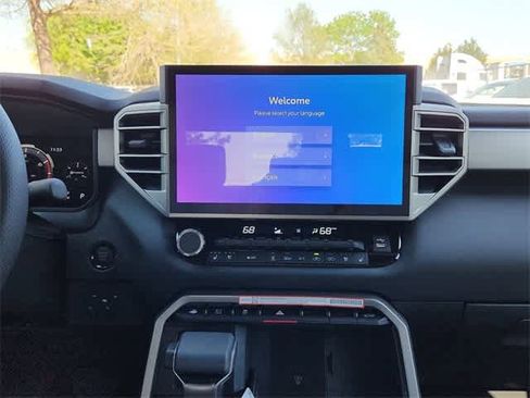 Used 2025 Toyota Tundra Limited image 23
