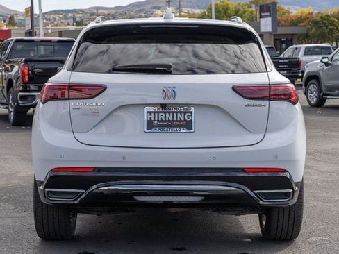 Used 2025 Buick Envision Sport Touring image 4