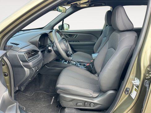 Certified 2025 Subaru Forester Premium image 9