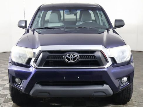 Used 2012 Toyota Tacoma 4x4 Access Cab V6 w/ SR5 Pkg image 8
