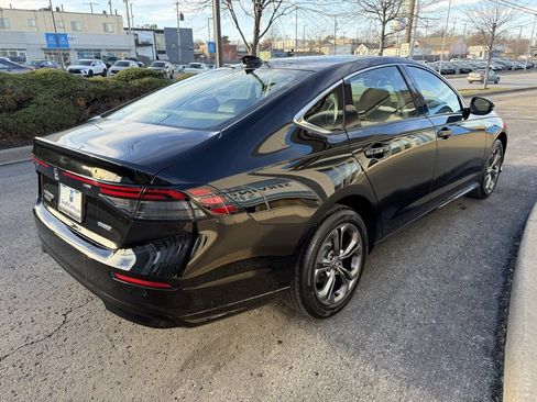 New 2025 Honda Accord EX-L image 12