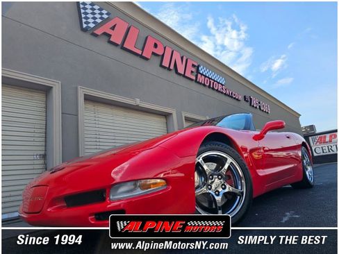 Used 1999 Chevrolet Corvette Convertible w/ Memory Pkg image 1