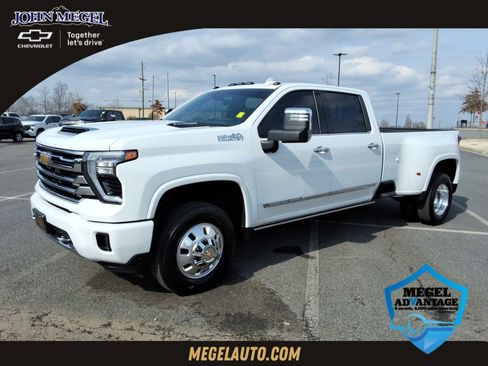 Certified 2024 Chevrolet Silverado 3500 High Country w/ Technology Package image 1