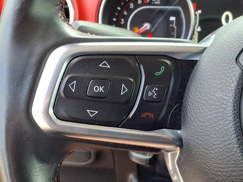 Used 2020 Jeep Gladiator Rubicon AWD/4WD image 33