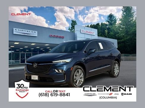 Used 2023 Buick Enclave Essence w/ Experience Buick Package FWD image 1