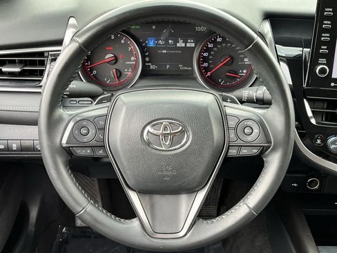 Used 2024 Toyota Camry XSE FWD image 11