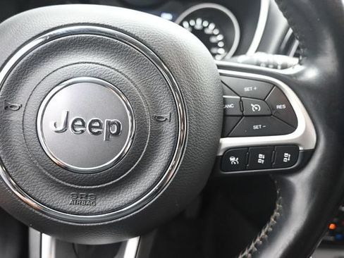 Used 2021 Jeep Compass Limited FWD image 14