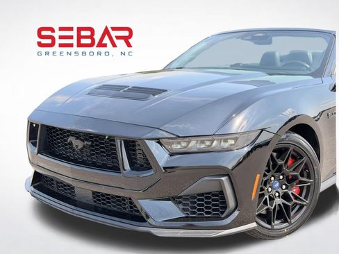 Used 2024 Ford Mustang GT Premium w/ GT Performance Package RWD image 5