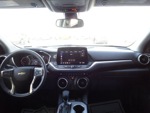 Certified 2024 Chevrolet Blazer LT w/ Convenience Package FWD image 23