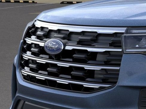New 2026 Ford Explorer Active image 17