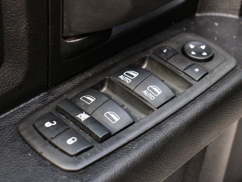 Used 2022 RAM 5500 Tradesman w/ Chrome Appearance Group image 20