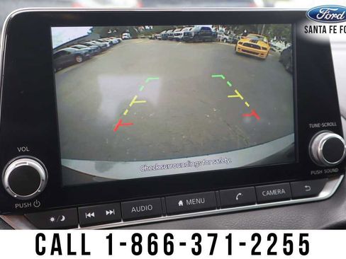 Used 2024 Nissan Sentra SV FWD image 40