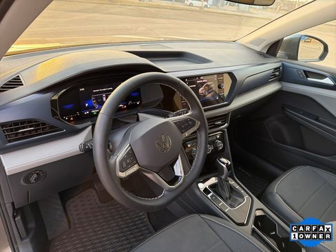 Used 2024 Volkswagen Taos SE image 14