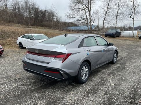New 2026 Hyundai Elantra SE w/ Cargo Package image 4