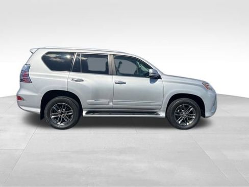 Used 2014 Lexus GX 460 w/ Premium Package image 8
