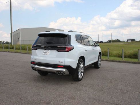 New 2026 GMC Acadia Denali w/ Super Cruise Package image 23