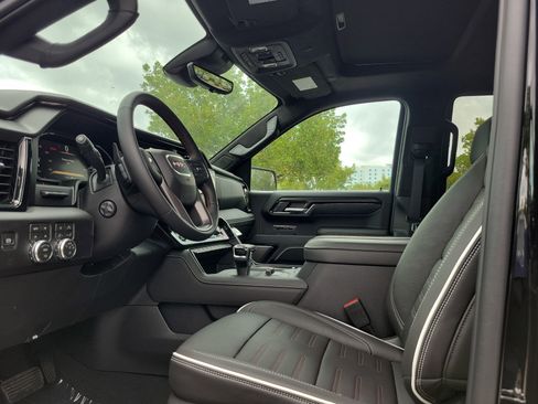 New 2026 GMC Sierra 1500 AT4X AWD/4WD image 8