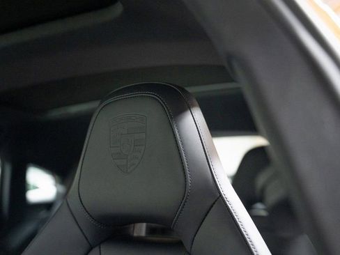 Certified 2024 Porsche Panamera image 14