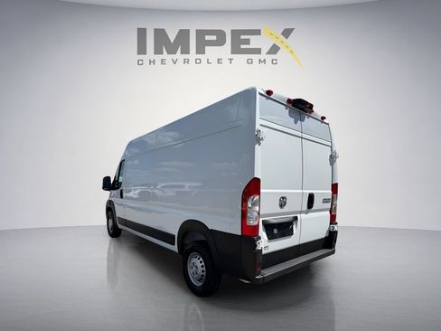 Used 2026 RAM ProMaster 2500 w/ Convenience Group FWD image 3