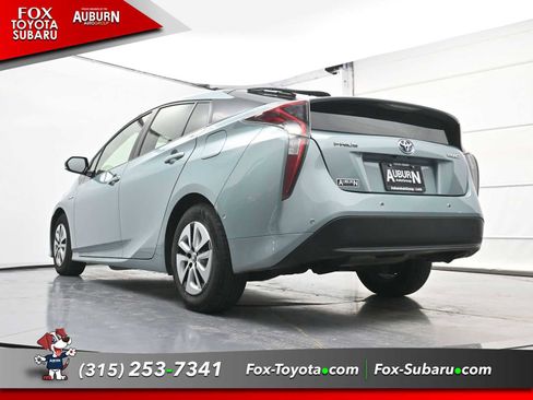 Used 2018 Toyota Prius Two image 14