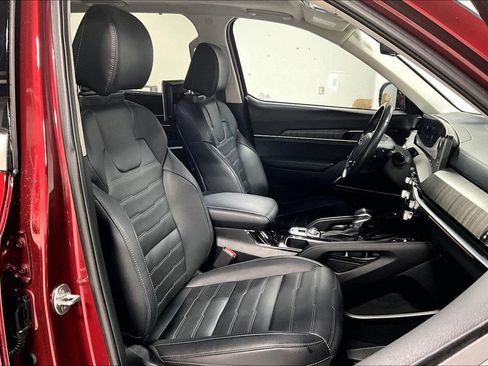 Used 2024 Kia Telluride SX Prestige w/ Towing Package AWD/4WD image 9