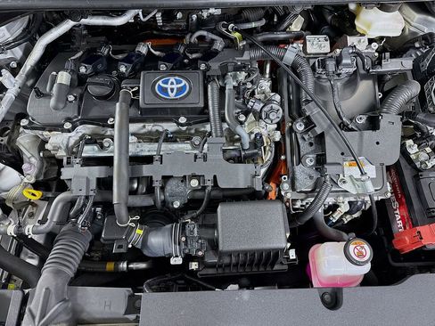 Certified 2023 Toyota Corolla LE image 31