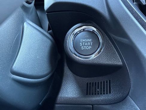 Used 2026 Subaru Forester Premium AWD/4WD image 18