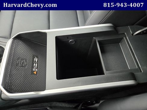 Used 2026 GMC Terrain Elevation w/ Elevation Premium Package image 11