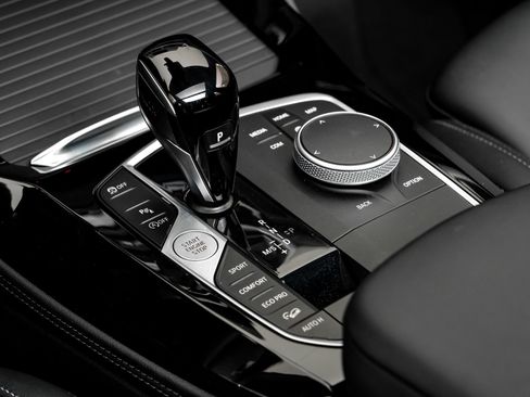 Used 2025 BMW X4 xDrive30i image 28