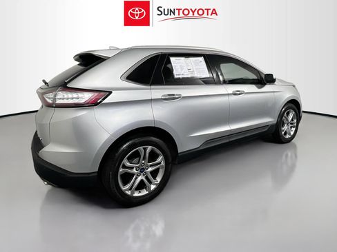 Used 2016 Ford Edge Titanium w/ Technology Package image 4