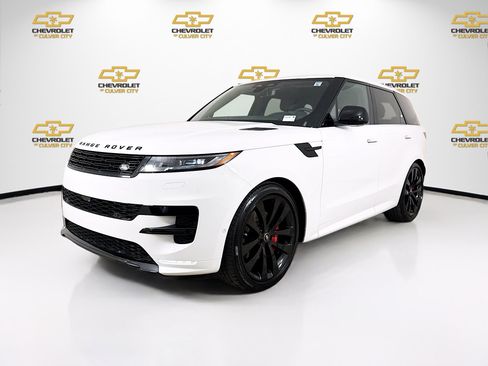 Used 2025 Land Rover Range Rover Sport Dynamic SE AWD/4WD image 3