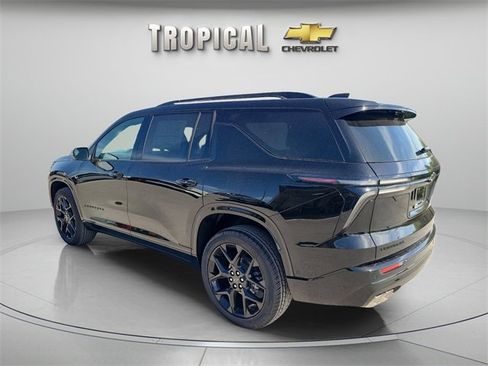 New 2026 Chevrolet Traverse RS image 3