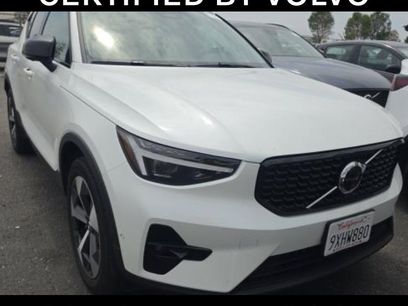Used 2026 Volvo XC40 B5 Plus