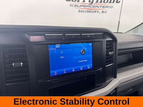 Used 2024 Ford F250 XL w/ 360-Degree Camera Package image 14