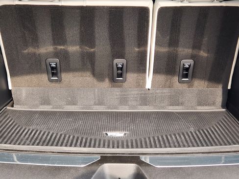 Used 2025 Cadillac Escalade Sport Platinum w/ LPO, Floor Liner Package image 36